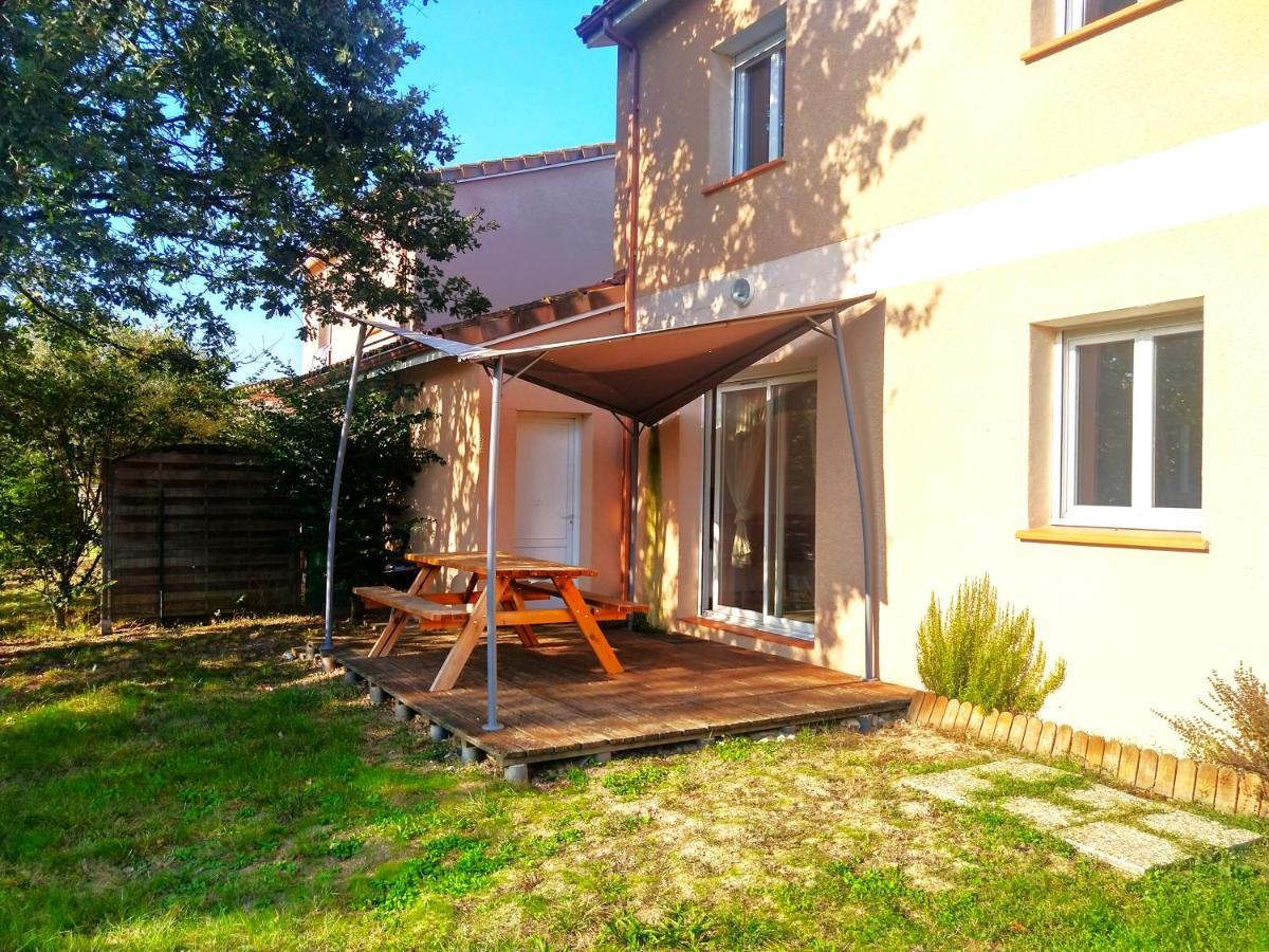 Le Clos Andree - Charmante Maison 8 Personnes - 5 Lits - Climatisation Reversible - Parking 3 Vehicules - Garage - Zone Nord Montauban - Terrasse Et Jardin المظهر الخارجي الصورة