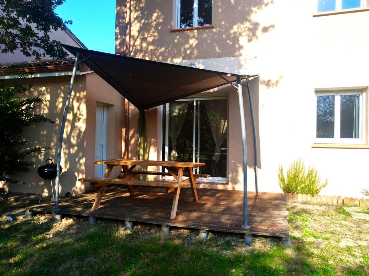 Le Clos Andree - Charmante Maison 8 Personnes - 5 Lits - Climatisation Reversible - Parking 3 Vehicules - Garage - Zone Nord Montauban - Terrasse Et Jardin المظهر الخارجي الصورة